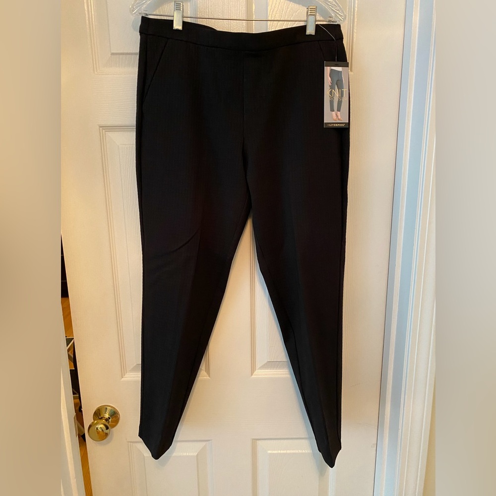 NWT ladies Liverpool black knit trouser